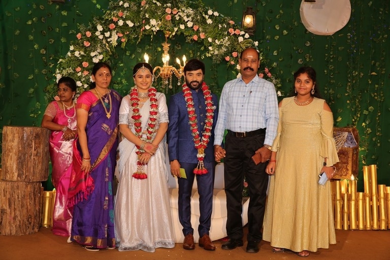 Snekan - Kannika Ravi Wedding Reception - 1 / 21 photos