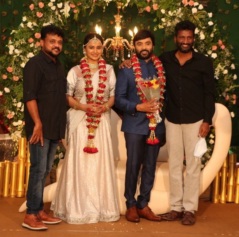 Snekan - Kannika Ravi Wedding Reception - 19 / 21 photos