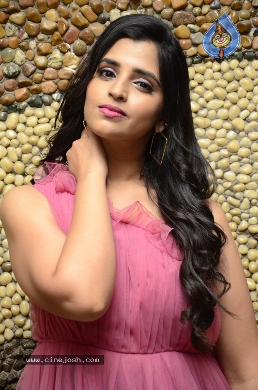 Anchor Shyamala Stills - 1 / 35 photos