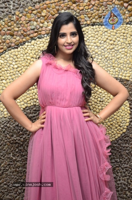 Anchor Shyamala Stills - 2 / 35 photos