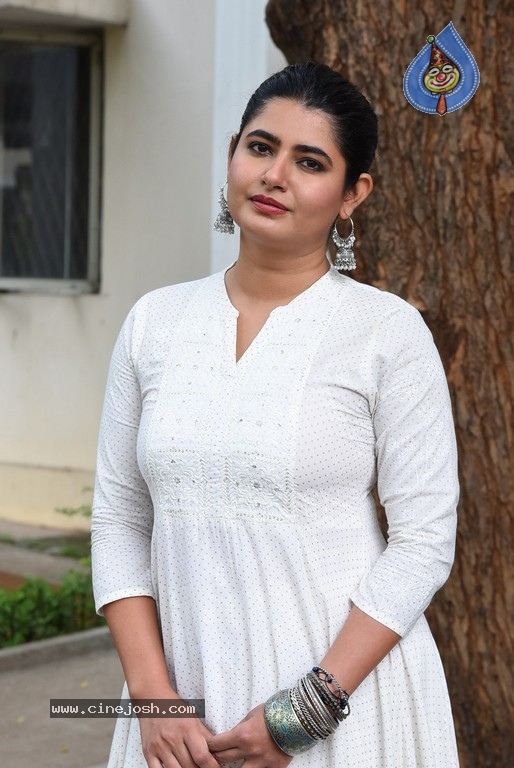 Ashima Narwal Photos - 9 / 16 photos