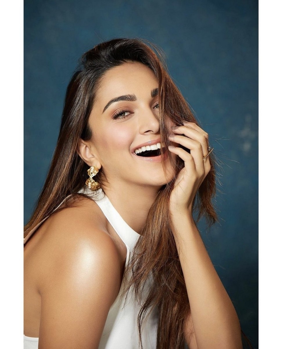 Kiara Advani Beautiful Smile - 4 / 4 photos