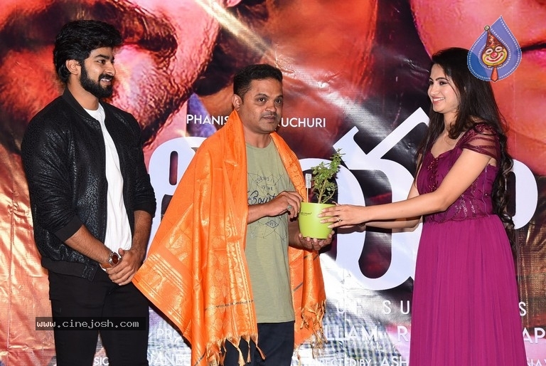 Dia Movie Pre-release Event - 4 / 20 photos