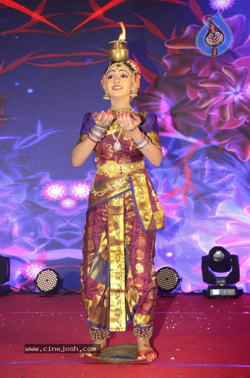 House Arrest Pre-Release Event - 10 / 20 photos