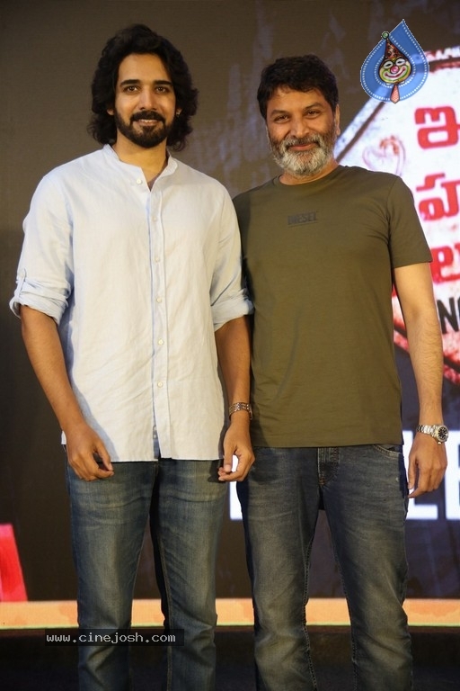 Ichata Vahanamulu Niluparadu Pre Release Event - 7 / 53 photos