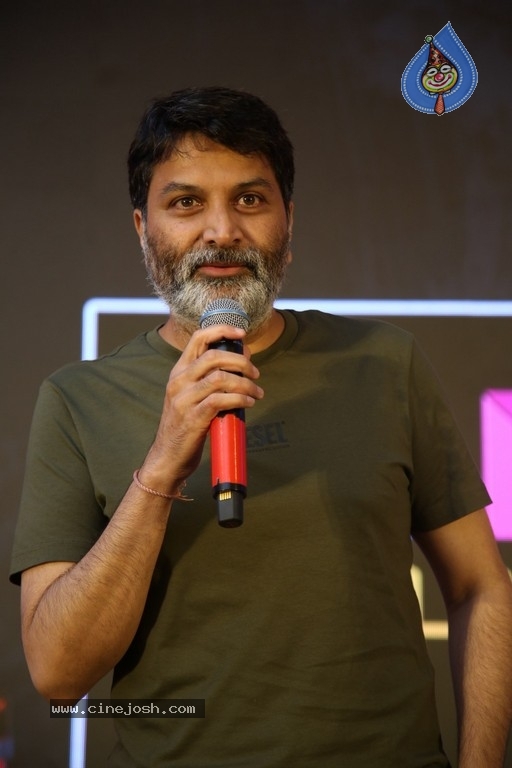 Ichata Vahanamulu Niluparadu Pre Release Event - 18 / 53 photos