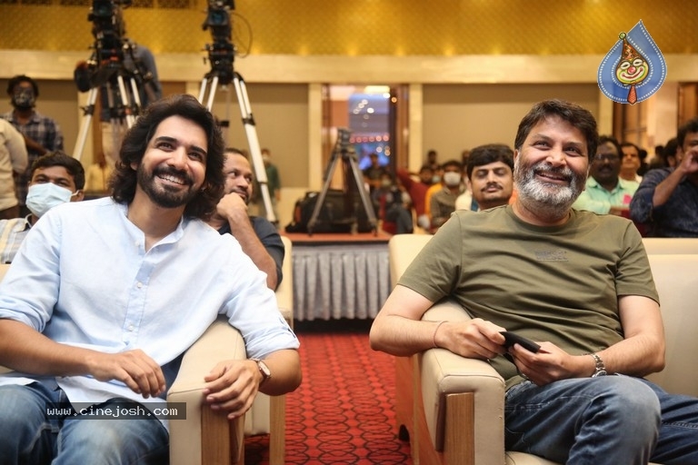 Ichata Vahanamulu Niluparadu Pre Release Event - 29 / 53 photos