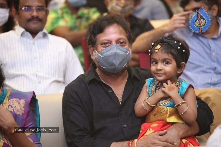 Ichata Vahanamulu Niluparadu Pre Release Event - 32 / 53 photos