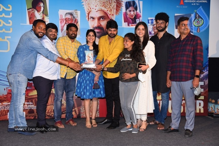 Raja Raja Chora Movie Success meet - 34 / 36 photos