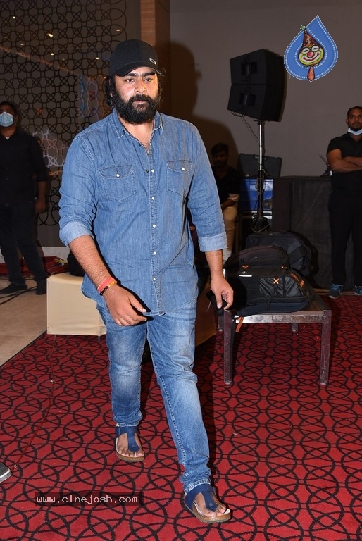 Raja Raja Chora Pre Release Event - 25 / 41 photos