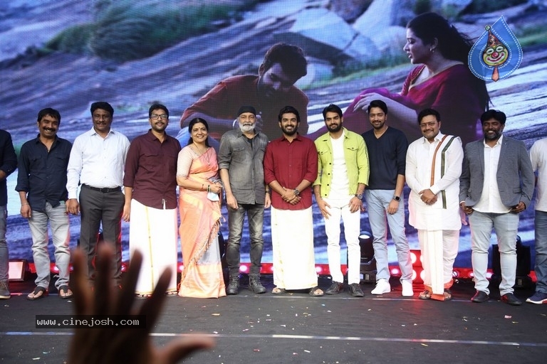 SR Kalyana Mandapam Pre Release Event - 20 / 41 photos