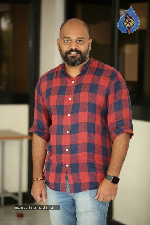 Arjun Dasyan Interview Images - 12 / 15 photos