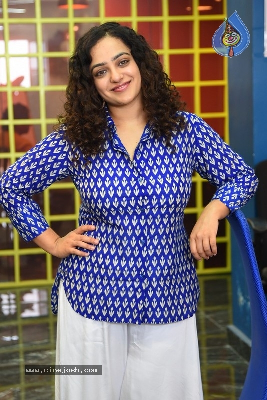 Nithya Menen interview photos - 14 / 21 photos