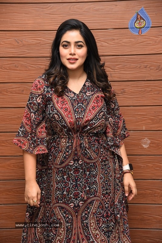 Poorna Interview Photos - 6 / 21 photos