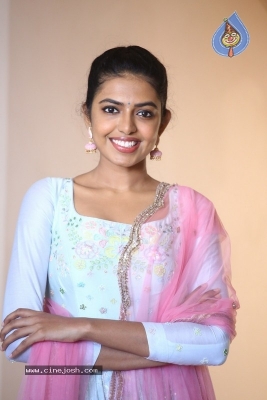 Shivani Rajasekhar Photos - 17 of 19