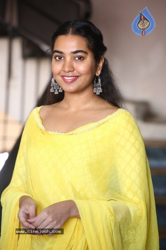 Shivathmika Rajashekar - 6 / 13 photos