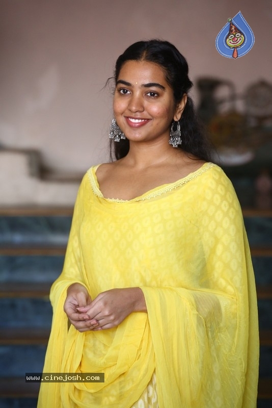 Shivathmika Rajashekar - 13 / 13 photos