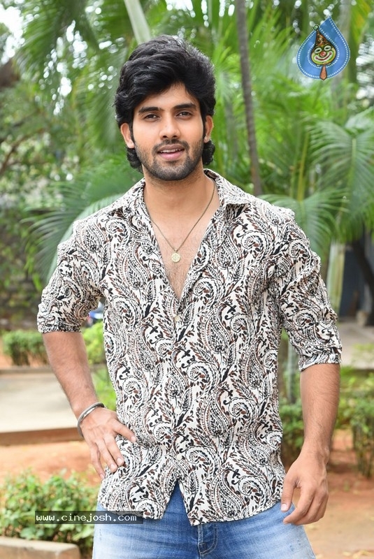 Chalo Premiddam Pre Release Event - 8 / 9 photos