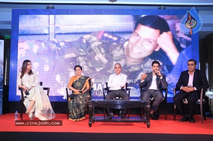 Major Team paid tributes to 26 11 Heroes - 1 / 13 photos