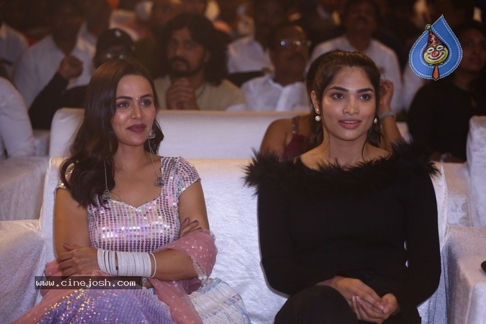 Ravana Lanka movie Pre-Release - 15 / 37 photos