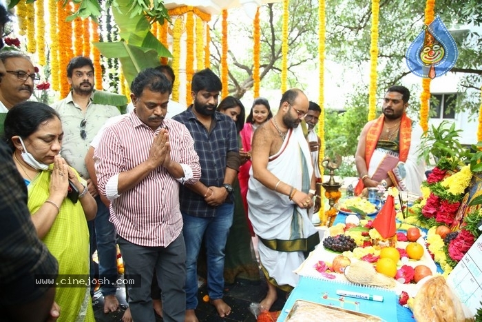 Sasivadane Movie Opening - 18 / 20 photos