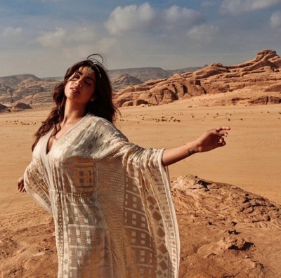 Janhvi Kapoor Pics - 1 of 4