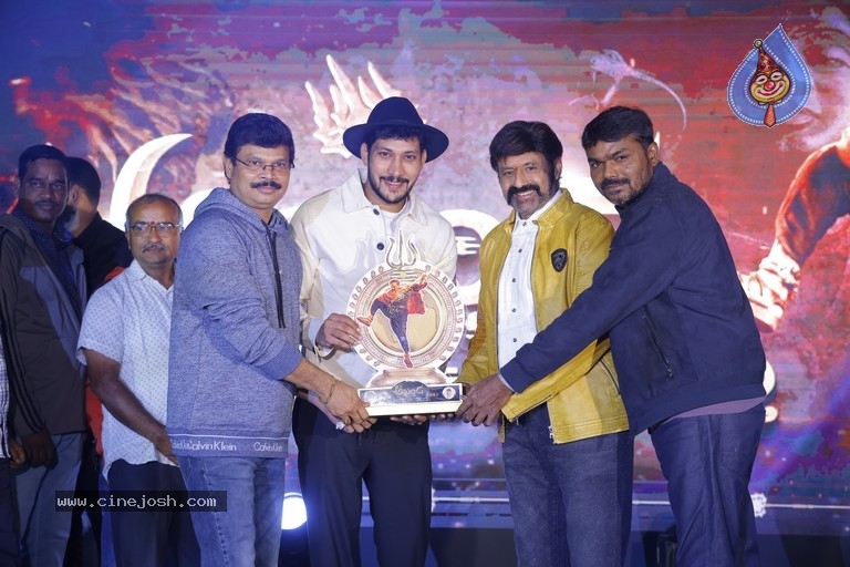 Akhanda 25 days celebrations photos - 1 / 34 photos