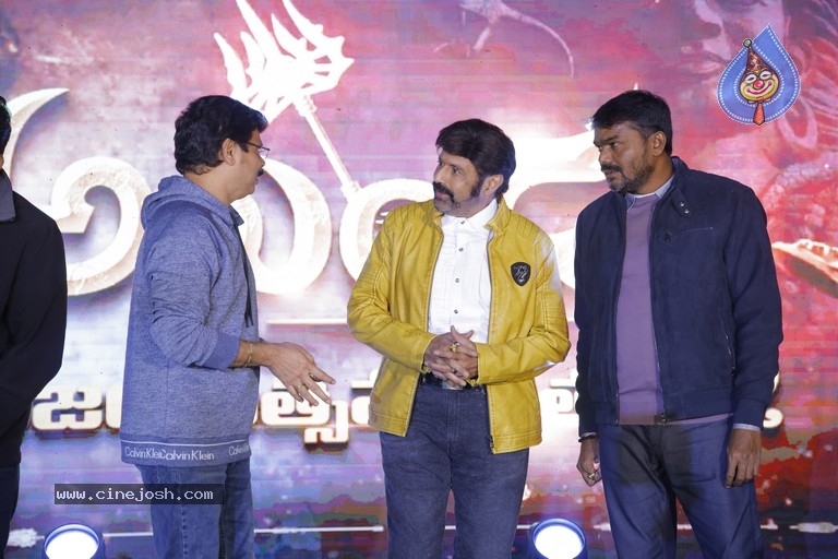 Akhanda 25 days celebrations photos - 2 / 34 photos