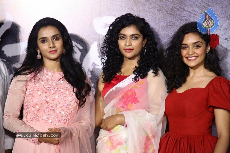 Kinnerasani Trailer Launch - 11 / 12 photos