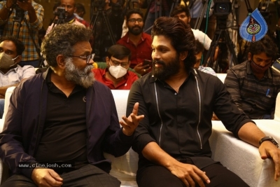 Pushpa Release Press Meet - 32 of 42