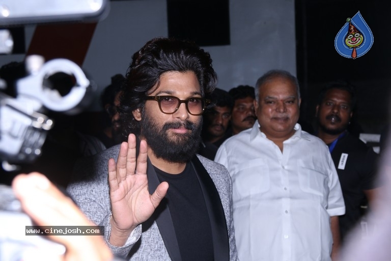 Pushpa Thanks Meet at Chennai  - 22 / 40 photos