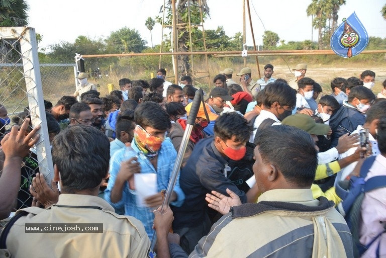 Radhe Shyam Pre Release Event 01 - 3 / 21 photos