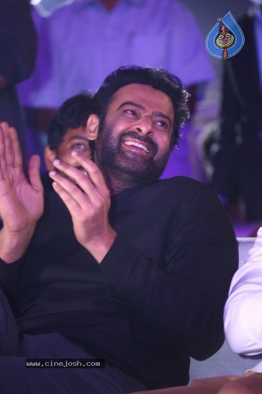 Radhe Shyam Pre Release Event 03 - 32 / 54 photos