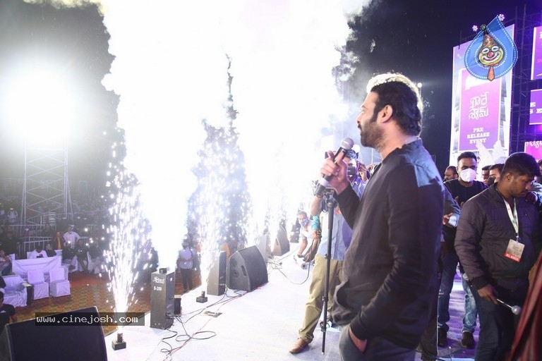 Radhe Shyam Pre Release Event 03 - 38 / 54 photos