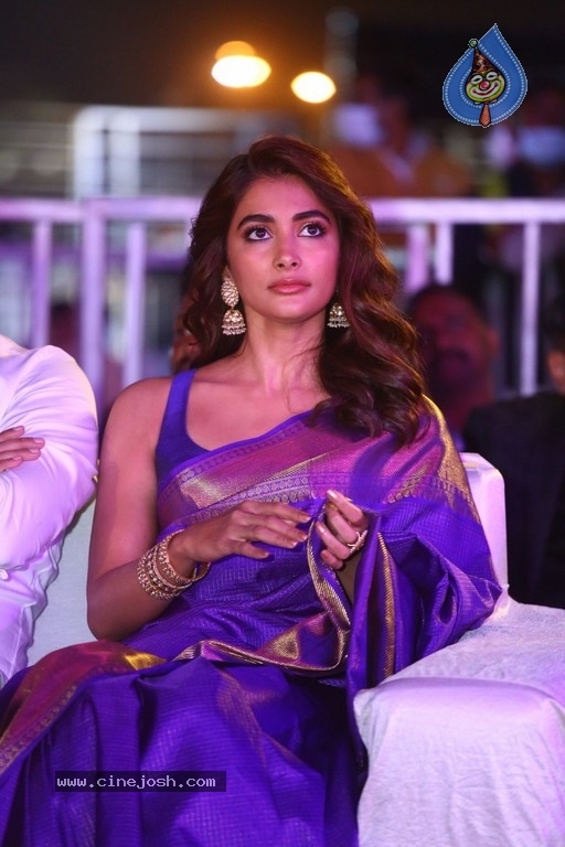 Radhe Shyam Pre Release Event 2 - 37 / 63 photos