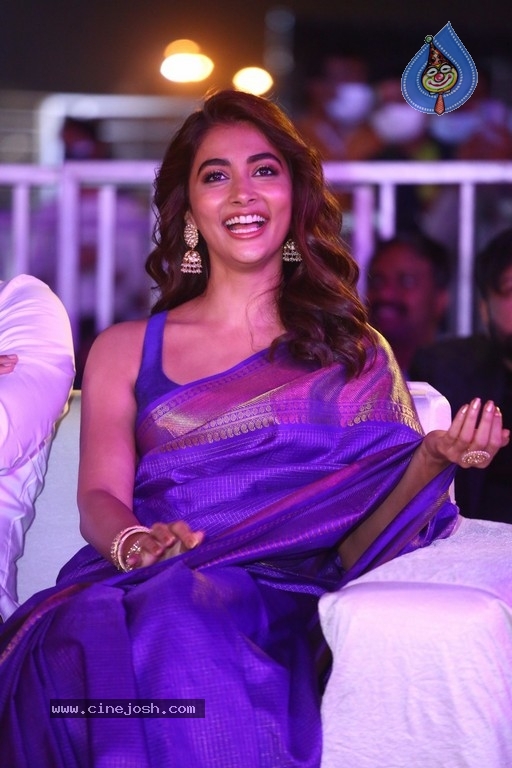 Radhe Shyam Pre Release Event 2 - 48 / 63 photos