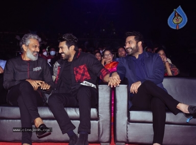 Roar of RRR in Mumbai - 25 of 29