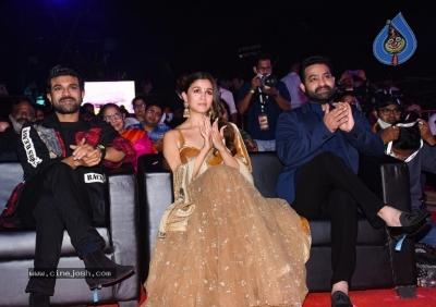 Roar of RRR in Mumbai - 26 of 29