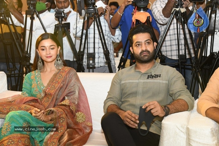 RRR Press Meet - 4 / 36 photos