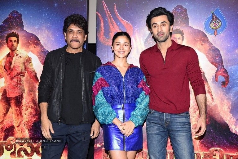 Brahmastra Movie Press Meet - 17 / 33 photos