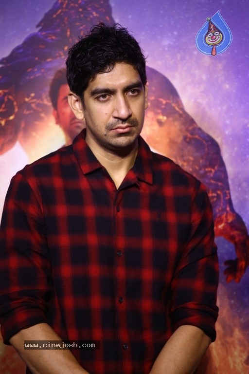 Brahmastra Movie Press Meet - 24 / 33 photos