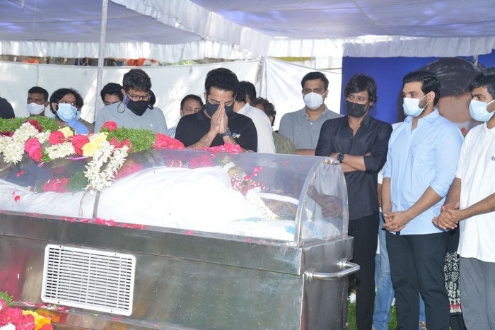 Sirivennela Condolence Photos - 9 / 49 photos