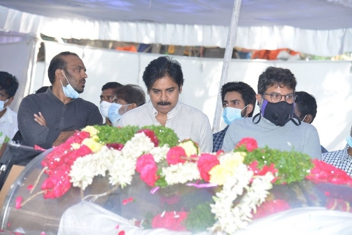 Sirivennela Condolence Photos - 23 / 49 photos