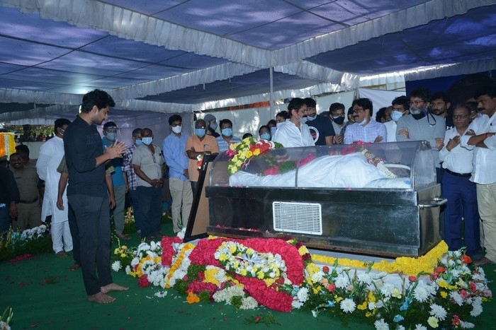 Sirivennela Sitarama Sastry Condolence Photos - 1 / 84 photos