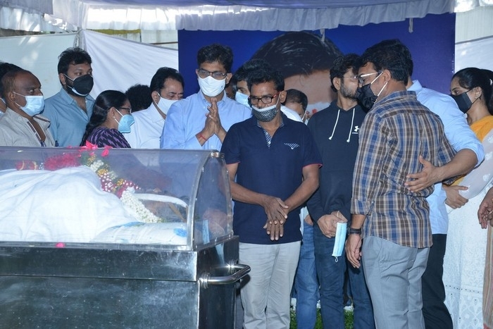 Sirivennela Sitarama Sastry Condolence Photos - 16 / 84 photos