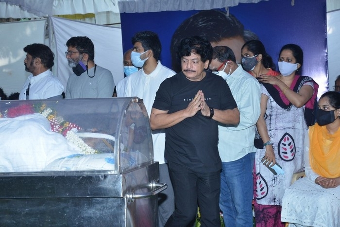 Sirivennela Sitarama Sastry Condolence Photos - 77 / 84 photos