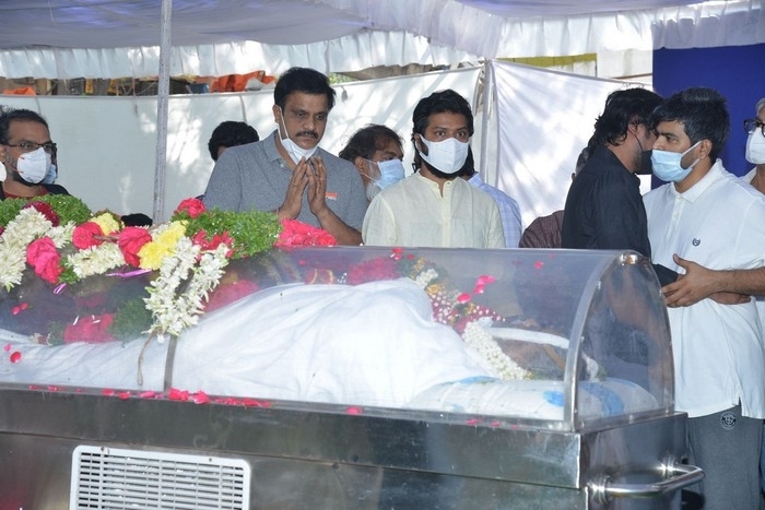 Senior Heroes at Sirivennela Sitarama Sastry Condolences - 43 / 57 photos