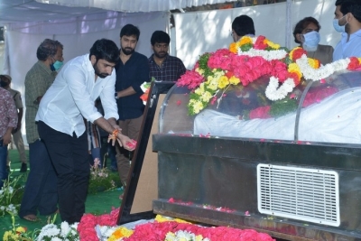 Senior Heroes at Sirivennela Sitarama Sastry Condolences - 35 of 57