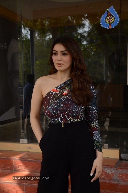 Hansika Motwani Photos - 1 / 36 photos