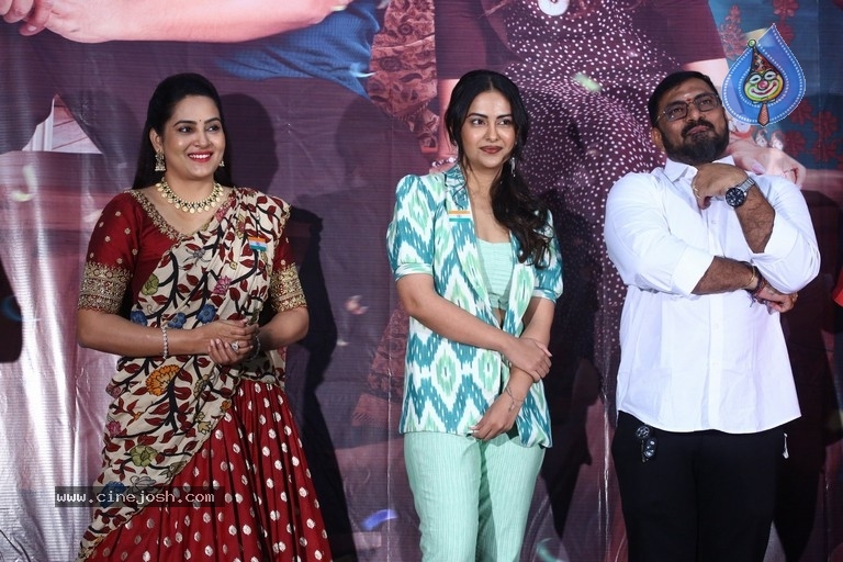 10th Class Diaries Teaser Launch - 20 / 21 photos